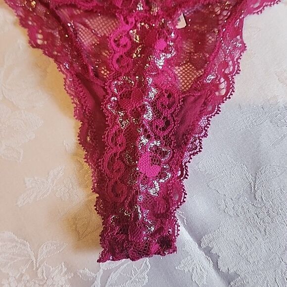 NEW LIMITED EDITION HOT PINK & SHIMMER SILVER VS BRA & PANTY SET! - Picture 6 of 11